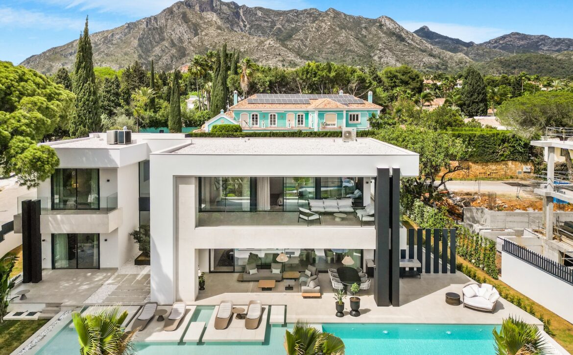 Detached Villa in Nagüeles