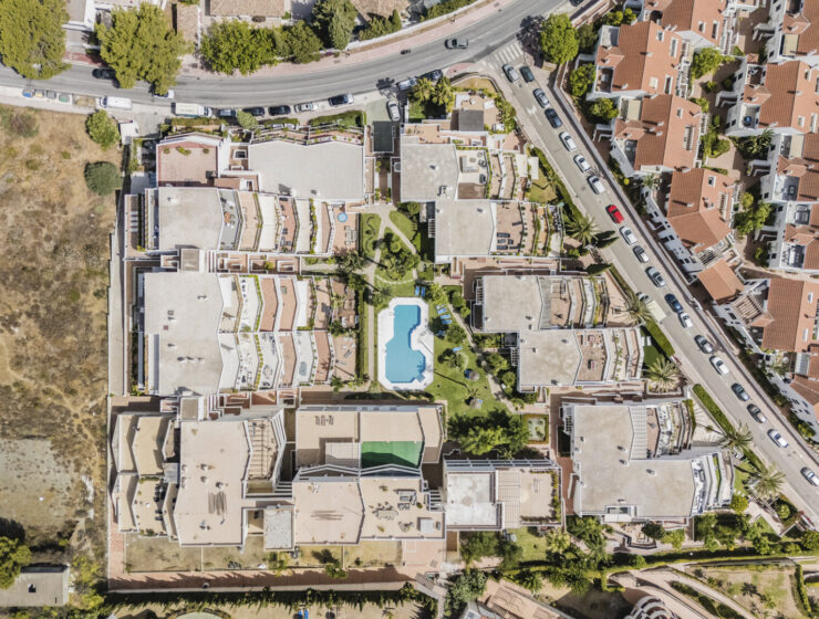 apartments in nueva andalucia