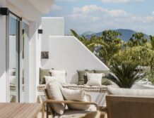 apartments in nueva andalucia